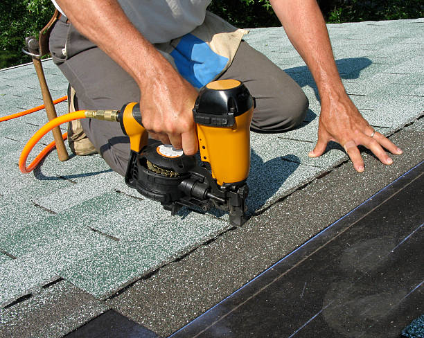 Best Roof Gutter Cleaning  in Seacliff, CA